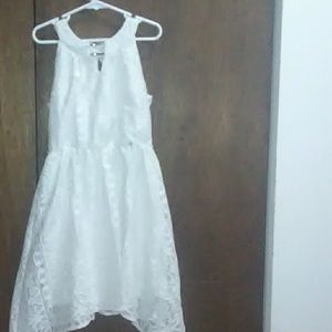 White, girls lace dress